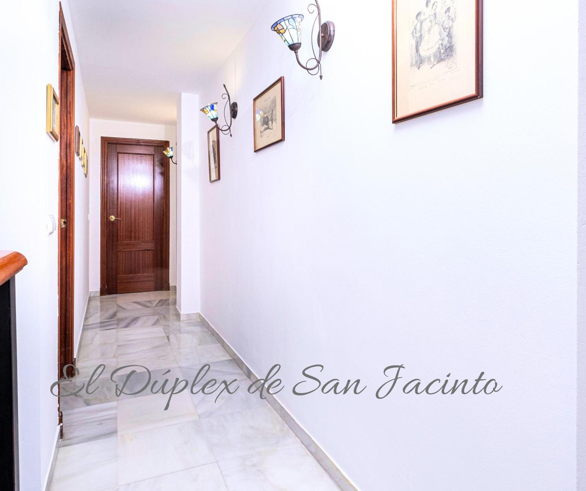 Ferienwohnung El Duplex De San Jacinto Sevilla Exterior foto
