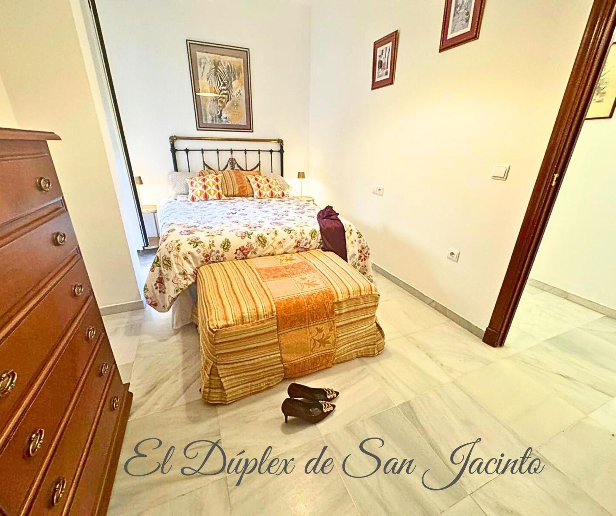 Ferienwohnung El Duplex De San Jacinto Sevilla Exterior foto